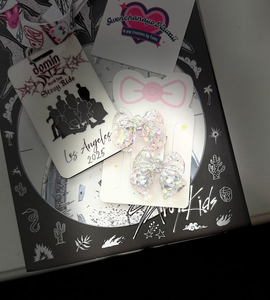 SKZ - Stray Kids - Concert Streamers (Confetti) Hair Bow with Glitter
