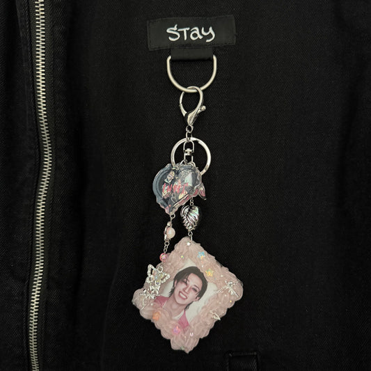 Stray Kids DO IT ID keychain