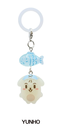 PRE-ORDER: ATEEZ - 8TH ANNIVERSARY EXHIBITION: BLUE DRIFT OFFICIAL MD LUCKY FISH CHARM