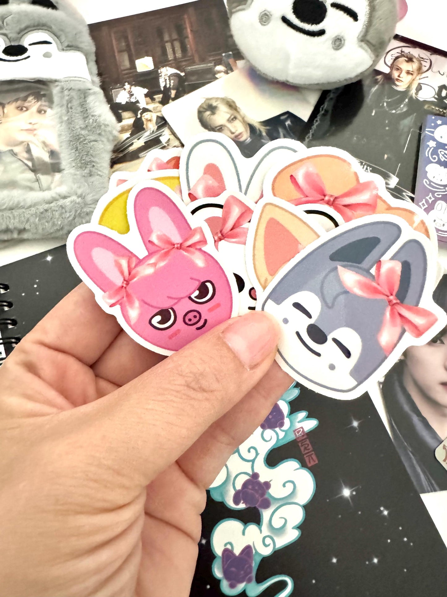 Stray Kids Skzoo Sticker Pack: OT8 Bow Stickers